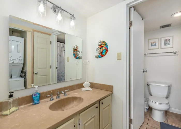 Century One-2 Bedroom With Incredible Ocean And Bay Views * Ocean Stadt